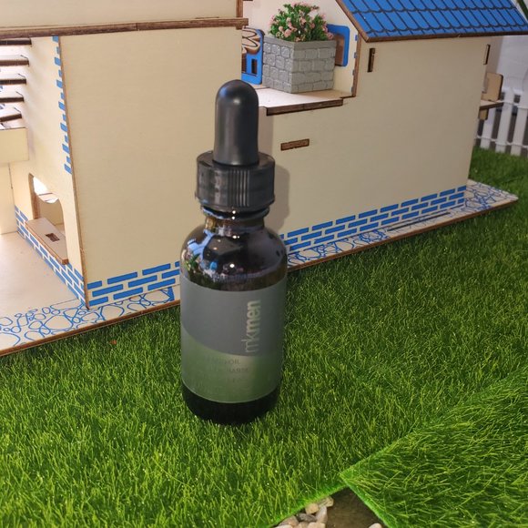 Special-Edition Mary Kay Men's Beard Oil - Picture 10 of 12